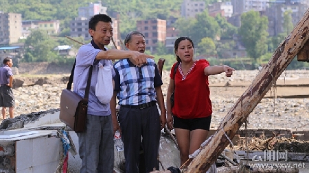 [感動]文書涂傳凱摔斷手腕 仍堅守搶險救災(zāi)